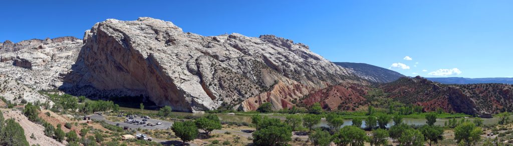 The massive anti-cline along the green river. This is the geologic process that lifted sedimentary rocks up to the surface where the dinosaur bones were found.