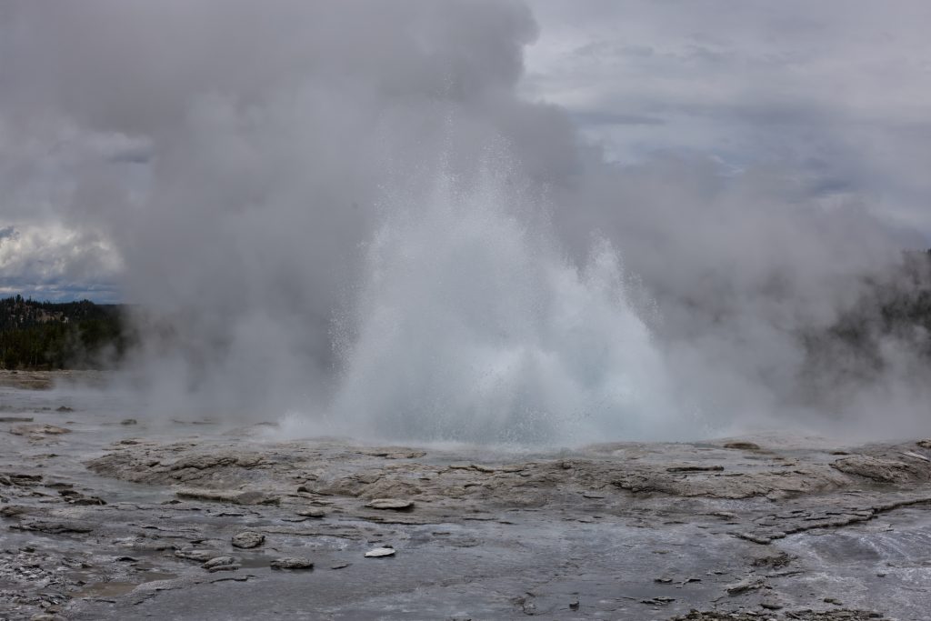 We were lucky enough to see a large eruption of a geyser along the Fountain Pot Trail.